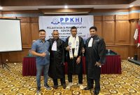 DPC PPKHI Kota Batam berharap persoalan yang menyangkut Wakil Kepala Badan Intelijen Negara Daerah (Wakabinda) Kepulauan Riau, Bambang Panji Prianggodo dan Ketua Komisi Perdamaian Pastoral Migran (KPPMP), Chrisanctus Paschalis Saturnus atau yang dikenal dengan Romo Paschal dapat diselesaikan secara kekeluargaan. Foto: DPC PPKHI Kota Batam 