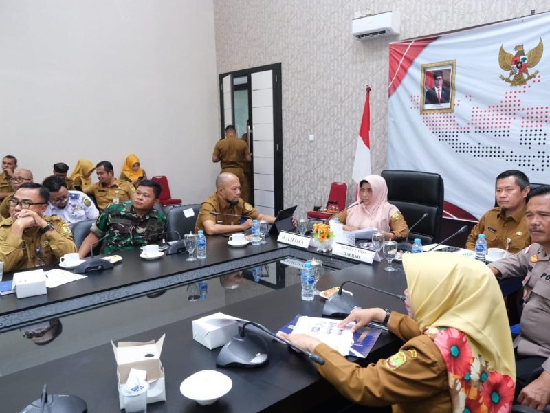 Rapat Koordinasi Nasional Pengendalian Inflasi Tahun 2023 yang dilaksanakan secara daring, dan dikuti oleh seluruh stake holder pengendalian inflasi tingkat nasional, Senin (13/2). Foto: Kominfo Tanjungpinang 