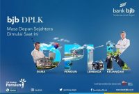 Dalam rangka mendukung masa pensiun masyarakat yang lebih baik dan bahagia. Bantuan bank bjb ini dituangkan dalam bentuk layanan Dana Pensiun Lembaga Keuangan (DPLK) bank bjb. Sebuah fasilitas layanan yang dijalani sekarang untuk dinikmati pada masa tua nanti. Foto: bank bjb 