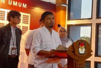 Anggota Komisi Pemilihan Umum (KPU) RI Idham Holik. Foto: KOMPAS.