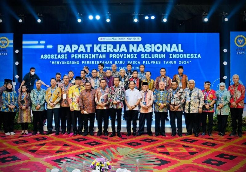 Gubernur Kepulauan Riau H. Ansar Ahmad menghadiri Rapat Kerja Nasional (Rakernas) Asosiasi Pemerintah Provinsi Seluruh Indonesia (APPSI) di ballroom hotel Novotel Balikpapan, Provinsi Kalimantan Timur. Foto: Diskominfo Kepri 