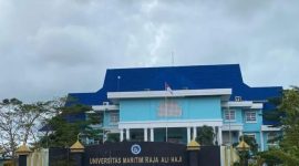 Gedung Rektorat Universitas Maritim Raja Ali Haji (UMRAH) di Pulau Dompak, Kota Tanjungpinang, Kepulauan Riau. Foto: ANTARA/Nikolas Panama