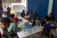 Amsakar Achmad bersama Ketua Umum DPP GARPU Pietra M Paloh bersilaturahmi dengan tokoh masyarakat Sagulung. Foto: INIKEPRI.COM 