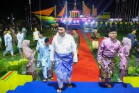 Gubernur Kepulauan Riau H. Ansar Ahmad Menhadiri Pembukaan Seleksi Tilawatil Qur'an dan Hadist (STQH) ke-X tingkat Kabupaten Lingga di Lapangan Kantor Bupati Lingga. Foto: Diskominfo Kepri 