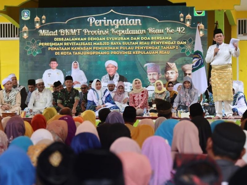 Peresmian Revitalisasi Masjid Raya Sultan Riau Penyengat dan Penataan Kawasan Pemukiman Pulau Penyengat Tahap I. Foto: Diskominfo Kepri 