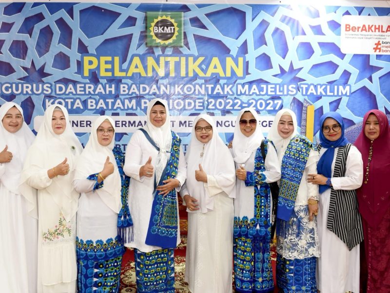 Pelantikan Pengurus Daerah Badan Kontak Majelis Taklim (PD-BKMT) Kota Batam Periode 2022-2027 di gedung Lembaga Adat Melayu (LAM), Batam. Foto: Diskominfo Kepri 