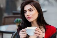 Ilustrasi ngopi. Foto: DepositPhoto