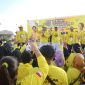 Anggota DPR RI dari Partai Golkar Dapil Kepulauan Riau Cen Sui Lan menggelar senam sehat bersama masyarakat Kota Batam, pada Minggu 12 Maret 2023 pagi, di Nagoya Thamrin City, Kota Batam. Foto: Cen Sui Lan untuk INIKEPRI.COM 