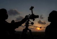 Ilustrasi Rukyatul Hilal. Foto: Kompas