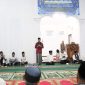 Wakil Wali Kota Batam Amsakar Achmad Safari Ramadan di Bengkong. Foto: MC Batam 