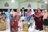 Wakil Wali Kota Batam Amsakar Achmad saat Safari Ramadhan di Masjid Al muttaqin Perum Permata Putri, Kelurahan Buliang, Kecamatan Batuaji, Selasa (4/4/2023). Foto: MC Batam 