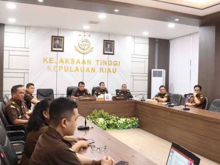 Jaksa Agung Muda Tindak Pidana Umum (Jampidum) Kejaksaan Agung menyetujui penghentian penuntutan berdasarkan keadilan restorative justice terhadap tiga perkara di Provinsi Kepulauan Riau (Kepri). Foto: ANTARA/Ogen