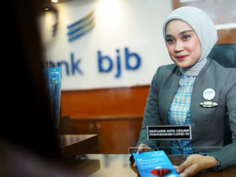 bank bjb tahun ini kembali mendukung Bank Indonesia (BI) dalam menyediakan kebutuhan uang rupiah baru untuk periode Ramadan dan Idulfitri 1444 Hijriah. Mengusung tajuk “SERAMBI: Semarak Rupiah Ramadan dan Berkah Idulfitri