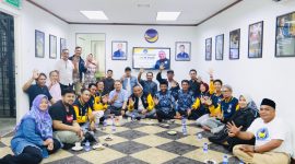 Rombongan DPP GARPU berfoto bersama dengan pengurus NasDem dan GARPU perwakilan Malaysia. Foto: INIKEPRI.COM 