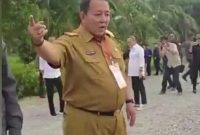 Momen Gubernur Lampung Arinal Djunaidi menanyakan nama daerah ke warga. Foto: Tangkapan Layar 