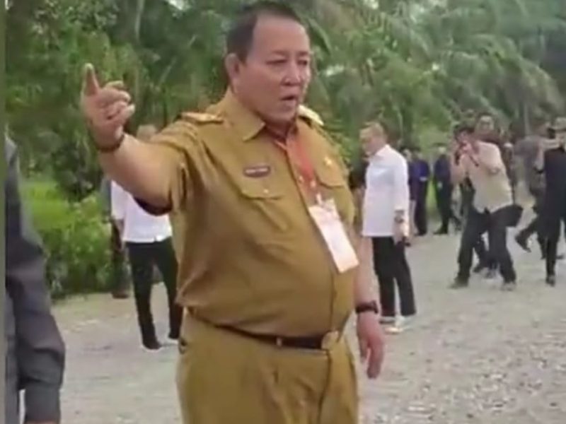 Momen Gubernur Lampung Arinal Djunaidi menanyakan nama daerah ke warga. Foto: Tangkapan Layar