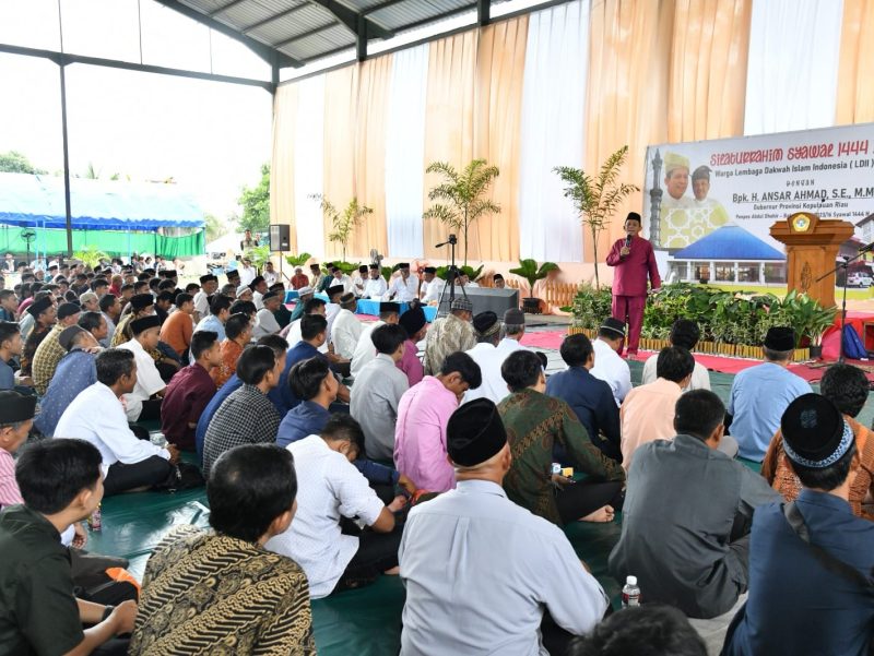 Gubernur Ansar saat menghadiri Halal Bihalal bersama LDII. Foto: Diskominfo Kepri 