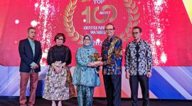Jajaran Direksi bank bjb kembali menorehkan prestasi. Kali ini, Direktur Keuangan bank bjb Nia Kania serta Direktur Konsumer & Ritel bank bjb Suartini menjadi bagian dari 100 Wanita Berpengaruh di Industri Keuangan Indonesia versi Majalah Infobank. Foto: bank bjb untuk INIKEPRI.COM 
