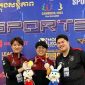 Atlet PUBGM Solo Alan Kumaseh berpose dengan medali yang ia raih di cabang esports SEA Games 2023. Foto: ANTARA 