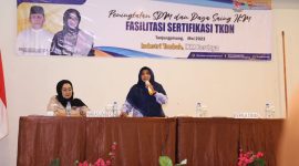 Wali Kota Tanjungpinang Rahma saat meninjau pelatihan TKDN di Hotel CK Tanjungpinang, Selasa (23/05). Foto: Diskominfo Tanjungpinang 