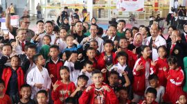 Sebanyak 700 atlet ikut dalam Kejuaraan Daerah (Kejurda) Federasi Olahraga Karate-Do Indonesia (Forki) Kepri Open dan Festival Tahun 2023 yang digelar di Mall Botania 2. Foto: MC Batam 