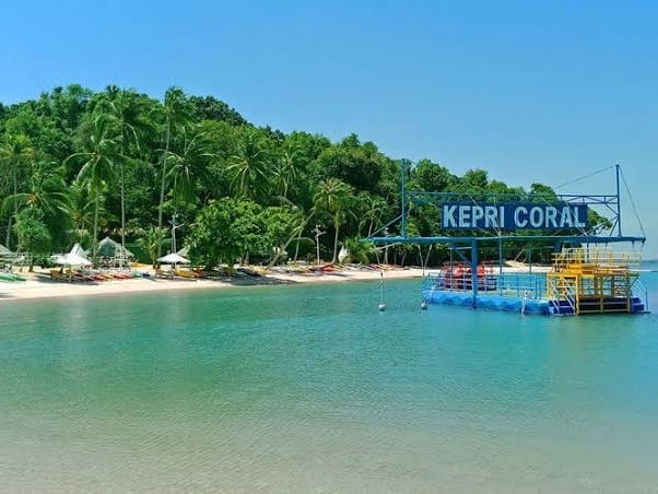 Kepri Coral, salah satu destinasi wisata di Kota Batam. Foto: Kompas