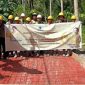 Masyarakat menyampaikan ucapan terima kasih kepada Cen Sui Lan atas pembangunan jalan 2 desa di Natuna. Foto: Istimewa