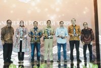 bank bjb menerima penghargaan Detik Jabar Awards 2023 sebagai salah satu institusi yang telah berkontribusi positif pada kemajuan Jawa Barat. Foto: bank bjb untuk INIKEPRI.COM 