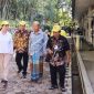 Cen Sui Lan saat meninjau progres pembangunan MCK di Pondok Pesantren (Ponpes) Al Kautsar Tanjungpinang. Foto: Istimewa 