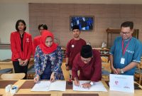 Penandatanganan MoU Kerjasama antara Universitas Nagoya Indonesia dengan YSAI. Foto: INIKEPRI.COM 