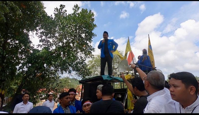 PC PMII saat unjuk rasa. Foto: INIKEPRI.COM 