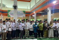 Wali Kota Tanjungpinang Hj. Rahma S.IP.,M.M, menghadiri silahturahmi ketua PW DMI Provinsi Kepri H. Muhammad Rudi di Masjid Khadijah Zainal Nurul Haq Kampung Bugis, Selasa (4/7/2023). Foto: Diskominfo Tanjungpinang
