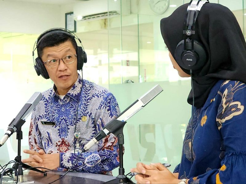 Jelang kick-off Hari Penyiaran Nasional Tahun 2023 dan Rakornas KPI yang digelar di Provinsi Kepulauan Riau, tema “Dari Perbatasan Bangun Siaran Ramah, Bermartabat dan Berbudaya” terus digaungkan Pemerintah Provinsi Kepulauan Riau melalui Dinas Komunikasi dan Informatika Provinsi Kepri dan Komisi Penyiaran Darah (KPID) Provinsi Kepri. Foto: Diskominfo Kepri 