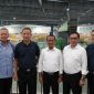 Menteri BKPM Bahlil Lahadalia saat berkunjung ke Xinyi Group. Foto: Instagram BKPM