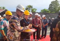 Pada hari Kamis, tanggal 27 Juli 2023, telah dilaksanakan peresmian PLTD Sabang 3 MW oleh Pj Walikota Sabang Reza Fahlevi, GM PLN UID Aceh Parulian Noviandri yang didampingi Direktur Bisnis dan Pengembangan Usaha PT PLN Batam Khairullah. Foto: PLN Batam untuk INIKEPRI.COM 