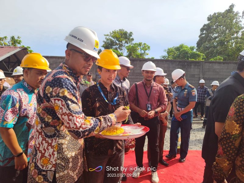 Pada hari Kamis, tanggal 27 Juli 2023, telah dilaksanakan peresmian PLTD Sabang 3 MW oleh Pj Walikota Sabang Reza Fahlevi, GM PLN UID Aceh Parulian Noviandri yang didampingi Direktur Bisnis dan Pengembangan Usaha PT PLN Batam Khairullah. Foto: PLN Batam untuk INIKEPRI.COM 