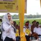 Cen Sui Lan Anggota Komisi V DPR RI Fraksi Golkar Dapil Kepulauan Riau (Kepri) menjelaskan program revitalisasi kawasan Kolong dan Paya Manggis, Karimun, Rabu (26/7/2023). Foto: Istimewa 
