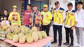 Cen Sui Lan, Anggota DPR RI dari Partai Golkar Dapil Kepulauan Riau Cen, tampaknya benar-benar memberikan prioritas soal infrastruktur jalan di Kabupaten Tanjung Balai Karimun.  Hal ini dibuktikan selama kunjungan kerja reses ke Kabupaten berjuluk 