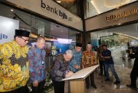 Peresmian Gedung Kantor bank bjb, yang berada di T Tower, Jl. Gatot Subroto, Jakarta. Foto: bank bjb untuk INIKEPRI.COM 