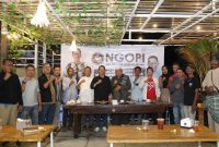 Wakil Wali Kota Batam Amsakar Achmad saat hadir di Ngopi Bareng dengan Masyarakat Lubukbaja. Foto: INIKEPRI.COM 