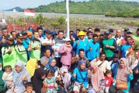 penanaman mangrove dalam rangka peringatan Hari Ulang Tahun ke-78 Kemerdekaan Republik Indonesia di Kelurahan Setokok, Kecamatan Bulang, Kota Batam. Foto: Diskominfo Kepri 