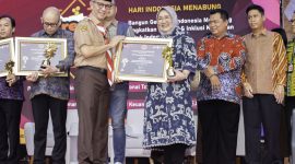bank bjb meraih penghargaan dari Otoritas Jasa Keuangan (OJK) berupa Kejar Award 2023 karena dinilai sukses mendukung Program Satu Rekening Satu Pelajar (Kejar) dengan kategori sebagai Bank dengan Implementasi KEJAR Terbaik – BPD. Foto: bank bjb untuk INIKEPRI.COM 