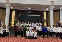 Pimpinan Wilayah Perhimpunan Remaja Masjid Dewan Masjid Indonesia (PRIMA DMI) Sumatera Barat Muhammad Saifullah melantik pengurus Pimpinan Daerah Perhimpunan Remaja Masjid Dewan Masjid Indonesia (PRIMA-DMI) Bukittinggi masa khidmat 2023-2026 pada Rabu (23/8/2023). Foto: INIKEPRI.COM