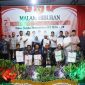 Wali Kota Tanjungpinang, Hj. Rahma, S.IP.,M.M, menghadiri malam hiburan Forum RT RW se-Kecamatan Bukit Bestari di halaman kantor kecamatan setempat, Selasa (29/8/2023). Foto: Diskominfo Tanjungpinang 
