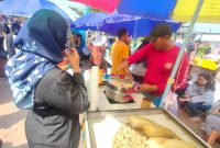 Pawai Budaya Nusantara dan Kendaraan Hias Tanjungpinang Tahun 2023 yang diadakan pada Sabtu (2/9) berdampak positif bagi para pedagang dan pelaku UMKM Tanjungpinang. Foto: Diskominfo Tanjungpinang 