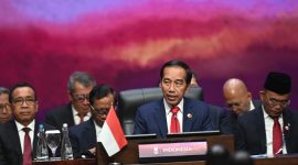 Presiden Joko Widodo (Jokowi) pada sesi Pleno Konferensi Tingkat Tinggi (KTT) ke-43 ASEAN di Jakarta Convention Center (JCC), Jakarta, Selasa (5/9/2023). Foto: Istimewa 