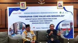 Balai Pengawas Obat dan Makanan di Batam menggelar kegiatan SENSASI BerAKHLAK (Semangat Selalu Sosialisasi BerAKHLAK). Kegiatan yang dilaksanakan di Aula Balai POM Jl. Hang Jebat, Kelurahan Sambau, Kecamatan Nongsa ini menghadirkan narasumber yaitu Kepala Kantor Kementerian Agama Kota Batam, Zulkarnain, Kamis (7/9/2023). Foto: Kemenag Batam untuk INIKEPRI.COM 