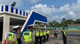 Memasuki hari kedua Pelaksanaan Operasi Zebra Seligi 2023 Jajaran Satlantas Polres Lingga mendapati puluhan pelanggar aturan Lalu Lintas, Operasi yang berfokus pada ketertiban Berlalu Lintas ini di laksanakan 14 hari mulai 4 September hingga 17 September 2023. Foto: Humas Polres Lingga 