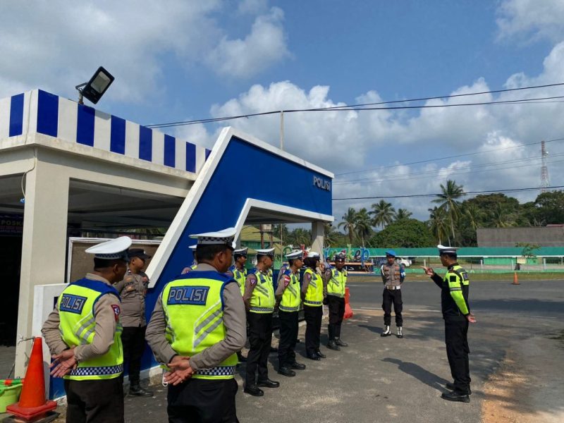 Memasuki hari kedua Pelaksanaan Operasi Zebra Seligi 2023 Jajaran Satlantas Polres Lingga mendapati puluhan pelanggar aturan Lalu Lintas, Operasi yang berfokus pada ketertiban Berlalu Lintas ini di laksanakan 14 hari mulai 4 September hingga 17 September 2023. Foto: Humas Polres Lingga