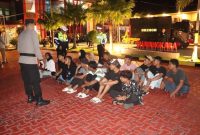 Dalam rangka menciptakan situasi kamtibmas yang kondusif di Kabupaten Karimun Polres Karimun dan Polsek daratan melaksanakan Patroli Malam Gabungan Anti Kriminalitas (PAMUNGKAS), pada Minggu (10/9/2023) dini hari. Foto: Humas Polres Karimun